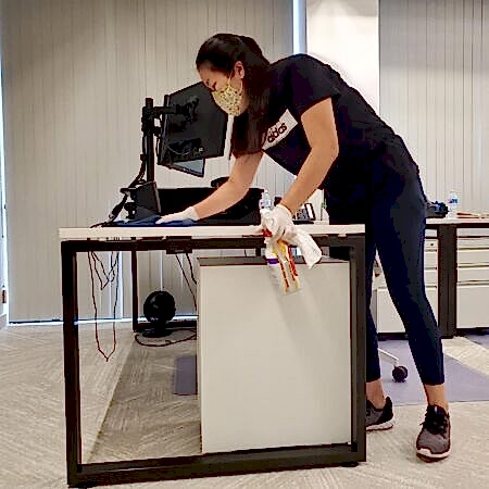 Maid For LA professional cleaner in a clean Los Angeles home